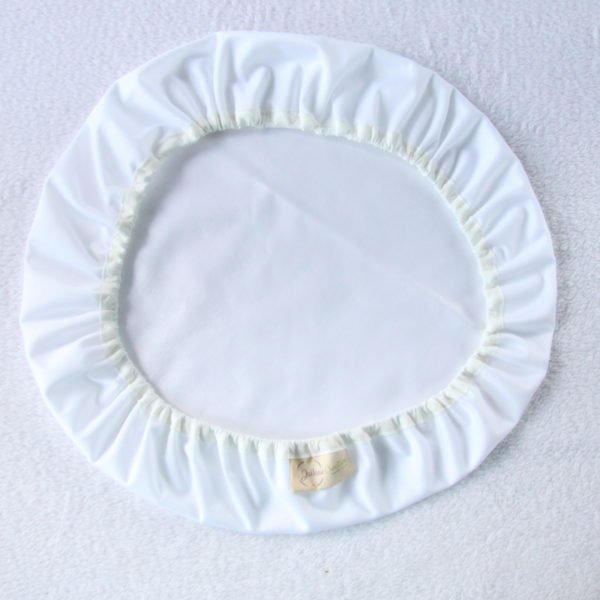 Charlotte couvre plat blanc avec biais blanc, contact alimentaire